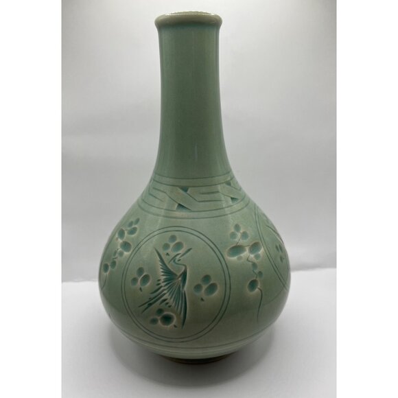 Korean Crane Celadon Incised Thousand Crane Porcelain Bud Vase Vintage 7 1/4” - Picture 3 of 8